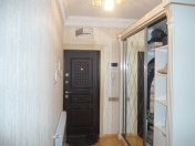 Satılır 5 otaqlı 100 m2 yeni tikili İnşaatçılar m.