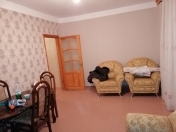 İcarəyə verilir 2 otaqlı 32 m2 köhnə tikili Həzi Aslanov