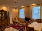 Satılır 3 otaqlı 160 m2 yeni tikili 8 mkr