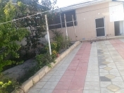 Satılır 8 otaqlı 200 m2 həyət evi Salyan