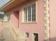 Satılır 3 otaqlı 100 m2 həyət evi Novxanı