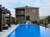 Satılır 7 otaqlı 600 m2 bağ evi Mərdəkan