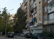 Satılır 3 otaqlı 67 m2 köhnə tikili Qaraçuxur