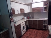 Satılır 2 otaqlı 50 m2 köhnə tikili Qaraçuxur