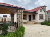 Satılır 4 otaqlı 170 m2 bağ evi Mərdəkan