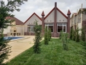Satılır 4 otaqlı 170 m2 bağ evi Mərdəkan