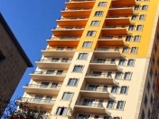 Satılır 3 otaqlı 130 m2 yeni tikili Beyləqan