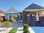 Satılır 4 otaqlı 170 m2 bağ evi Mərdəkan