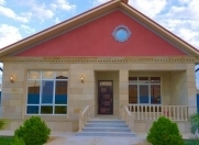 Satılır 3 otaqlı 100 m2 həyət evi Novxanı