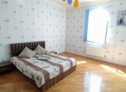 İcarəyə verilir 6 otaqlı 250 m2 villa Zığ