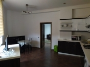 İcarəyə verilir 4 otaqlı 250 m2 yeni tikili Ekologiya və Təbii Sərvətlər Nazirliyi