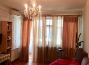 Satılır 3 otaqlı 80 m2 köhnə tikili 28 May m.