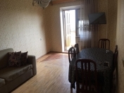 Satılır 2 otaqlı 57 m2 köhnə tikili Azadlıq prospekti m.