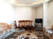 İcarəyə verilir 2 otaqlı 75 m2 yeni tikili Elmlər Akademiyası m.