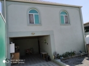 Satılır 4 otaqlı 160 m2 həyət evi Binə
