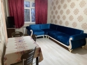 İcarəyə verilir 2 otaqlı 55 m2 köhnə tikili Moskva univermağı