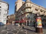 Satılır 3 otaqlı 255 m2 obyekt Sahil m.