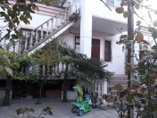 Satılır 5 otaqlı 190 m2 həyət evi Qaraçuxur