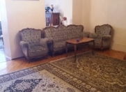 İcarəyə verilir 2 otaqlı 100 m2 köhnə tikili Elmlər Akademiyası m.