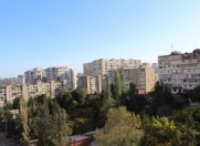 Satılır 5 otaqlı 120 m2 köhnə tikili 9 mkr