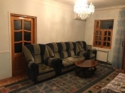 Satılır 4 otaqlı 96 m2 köhnə tikili Qaraçuxur