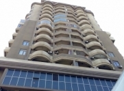 Satılır 3 otaqlı 170 m2 yeni tikili Gənclik m.