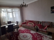 Satılır 3 otaqlı 75 m2 köhnə tikili Həzi Aslanov