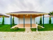 Satılır 4 otaqlı 170 m2 bağ evi Mərdəkan