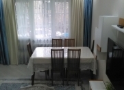 Satılır 4 otaqlı 90 m2 köhnə tikili Babək Plaza