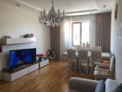 Satılır 2 otaqlı 72 m2 yeni tikili Səbail r.
