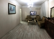 Satılır 1 otaqlı 40 m2 köhnə tikili İnşaatçılar m.