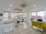 Satılır 3 otaqlı 72 m2 obyekt Hüseyn Cavid parkı