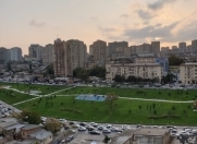 Satılır 3 otaqlı 160 m2 yeni tikili Nizami m.