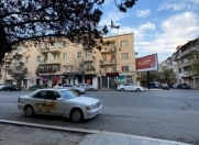 İcarəyə verilir 2 otaqlı 65 m2 köhnə tikili 28 May m.