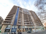 İcarəyə verilir 3 otaqlı 145 m2 yeni tikili 28 May m.
