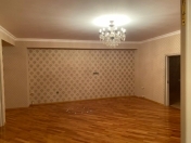 Satılır 4 otaqlı 176 m2 yeni tikili 4 mkr