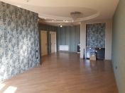 Satılır 3 otaqlı 126 m2 yeni tikili 9 mkr