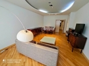 İcarəyə verilir 4 otaqlı 170 m2 yeni tikili Nizami m.