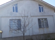 Satılır 4 otaqlı 200 m2 həyət evi Pirşağı