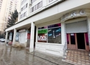 Satılır 7 otaqlı 200 m2 obyekt Elmlər Akademiyası m.