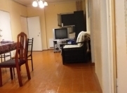 İcarəyə verilir 5 otaqlı 250 m2 bağ evi Novxanı