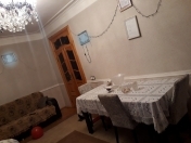 Satılır 3 otaqlı 75 m2 köhnə tikili Gəncə