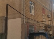 Satılır 12 otaqlı 300 m2 həyət evi Qələbə dairəsi