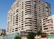 Satılır 4 otaqlı 180 m2 yeni tikili Zərifə Əliyeva adına park