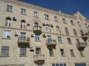 İcarəyə verilir 2 otaqlı 65 m2 köhnə tikili 28 May m.