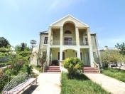Satılır 6 otaqlı 450 m2 villa Sulutəpə