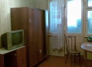 İcarəyə verilir 1 otaqlı 32 m2 köhnə tikili 8 km