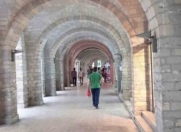 Satılır 3 otaqlı 80 m2 köhnə tikili Sahil m.