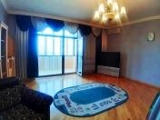 Satılır 4 otaqlı 180 m2 yeni tikili Nizami m.