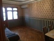 Satılır 4 otaqlı 100 m2 köhnə tikili 8 mkr